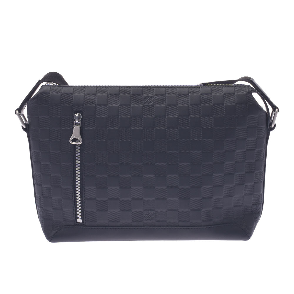 Shop Louis Vuitton Discovery Discovery messenger pm (N42415