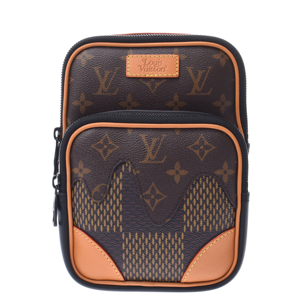 ルイヴィトンジャイアント アマゾン スリングバッグ NIGOコラボ 14137 ブラウン ユニセックス ボディバッグ N40379 LOUIS  VUITTON – 銀蔵オンライン