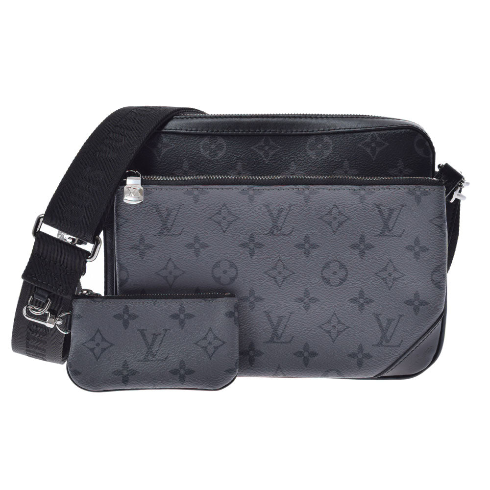 Shop Louis Vuitton Trio Messenger (TRIO MESSENGER, M69443) by Mikrie