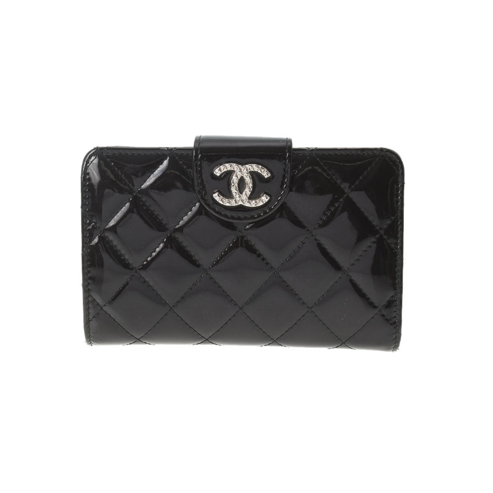 CHANEL シャネル マトラッセ 黒 シルバー金具 レディース エナメル 二つ折り財布 Bランク 中古 - 超格安価格