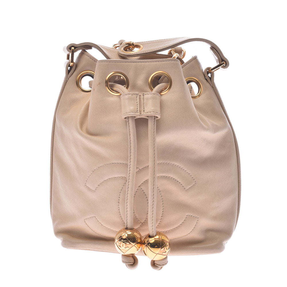 Chanel - Drawstring Bag in Beige