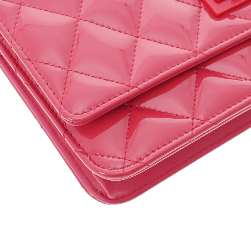CHANEL シャネル 2.55 マトラッセ チェーンウォレット 2.55 ピンク シルバー金具 レディース エナメル ショルダーバッグ 新同 中古 銀蔵