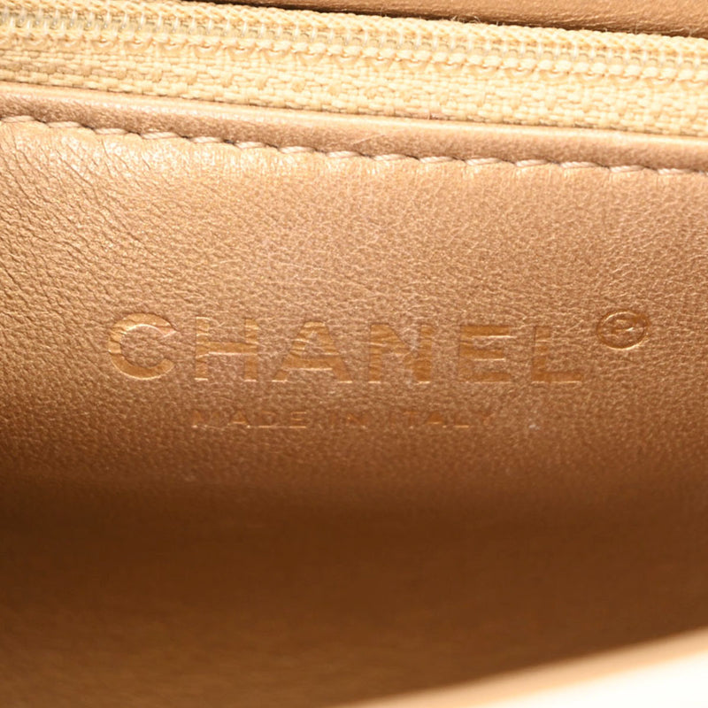 CHANEL シャネル マトラッセ パール チェーンショルダー 白 ゴールド金具 レディース カーフ ショルダーバッグ Bランク 中古 銀蔵