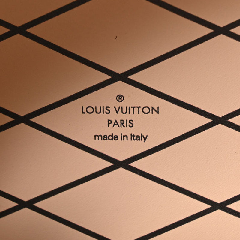 LOUIS VUITTON ルイヴィトン ヴェルニ ミニボワットシャポー ノワール M44699 レディース モノグラムヴェルニ ショルダーバッグ Aランク 中古 銀蔵