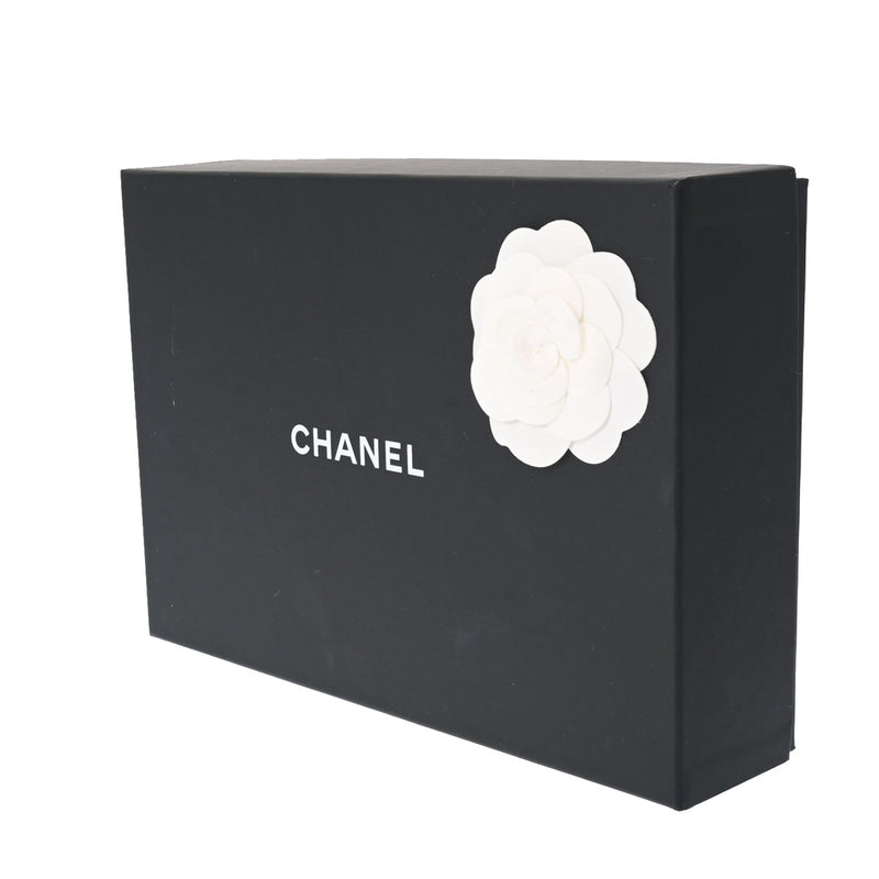 CHANEL シャネル マトラッセ チェーンウォレット 黒 シルバー金具 レディース キャビアスキン ショルダーバッグ Bランク 中古 銀蔵