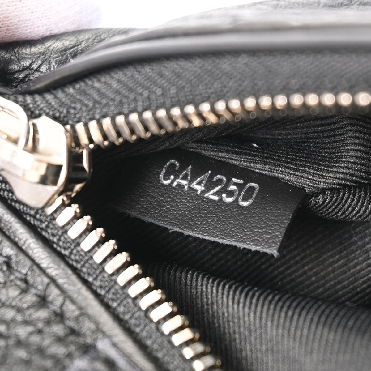 モノグラム ボディバッグ M57289 楽天市場】ルイ・ヴィトン M57289 トリヨン・シャドゥ レザー