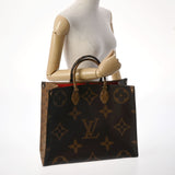 LOUIS VUITTON ルイヴィトン モノグラムジャイアント オンザゴー GM  ブラウン M44576 ユニセックス モノグラムキャンバス 2WAYバッグ Aランク 中古 銀蔵