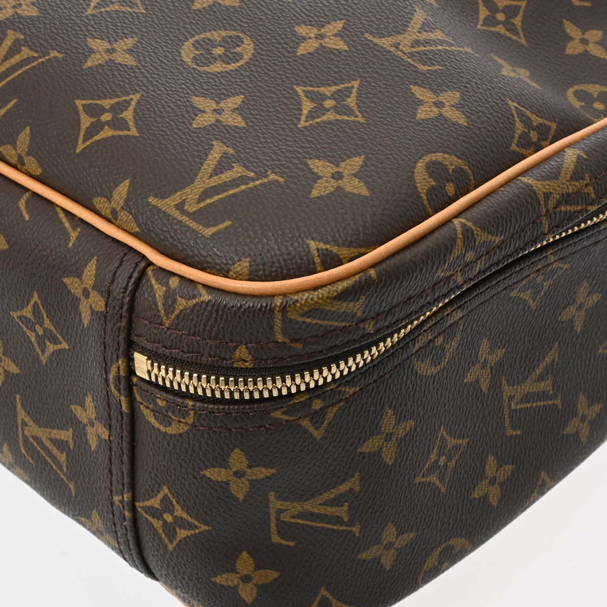 ルイヴィトンエクスキュルシオン 14145 ブラウン ユニセックス モノグラムキャンバス ハンドバッグ M41450 LOUIS VUITTON 中古  – 銀蔵オンライン