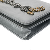 CHANEL シャネル チェーンウォレット チェーンロゴ シルバー レディース カーフ ショルダーバッグ Aランク 中古 銀蔵
