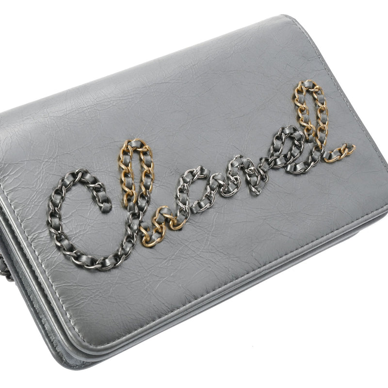 CHANEL シャネル チェーンウォレット チェーンロゴ シルバー レディース カーフ ショルダーバッグ Aランク 中古 銀蔵