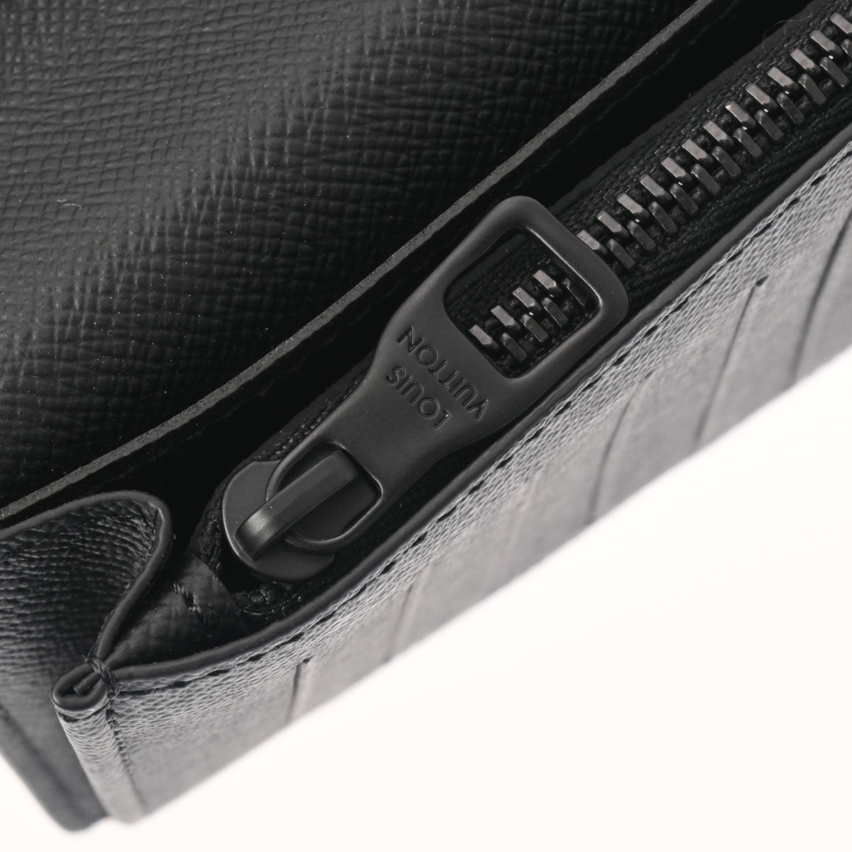 ルイヴィトンジャイアント ポルトフォイユ ブラザ NIGOコラボ