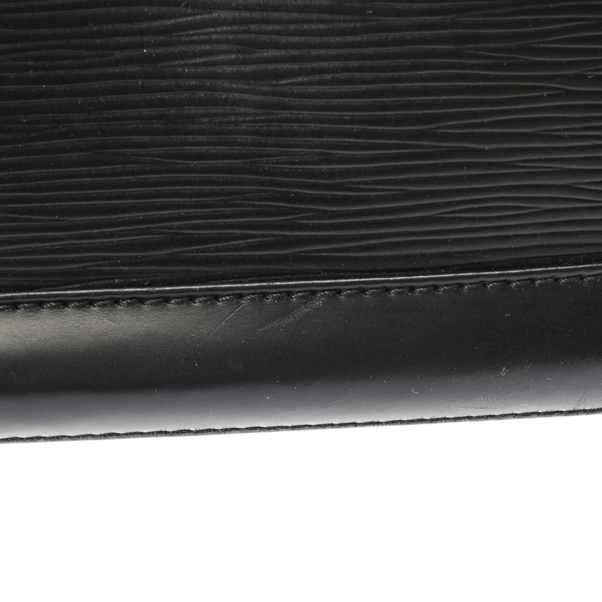 ルイヴィトンアルマPM 14127 ノワール レディース エピレザー