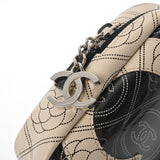 CHANEL シャネル ロゴ カメリア 黒/白 レディース レザー ショルダーバッグ Aランク 中古 銀蔵