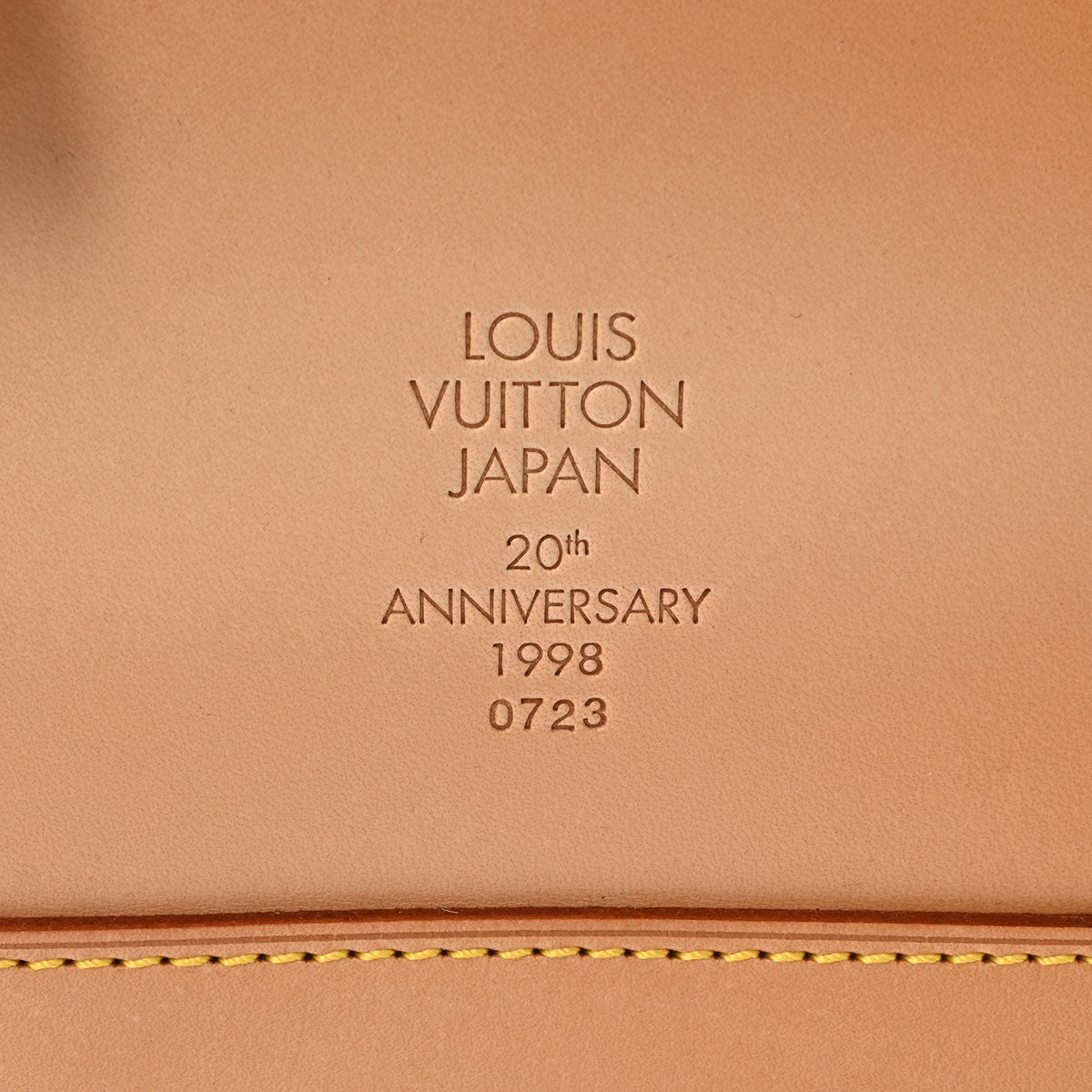 LOUIS VUITTON ルイヴィトン ノマド バケット マレ バンティエム LVジャパン20周年記念 ベージュ系 M99070 レディース ヌメ革  トートバッグ Aランク 中古 銀蔵