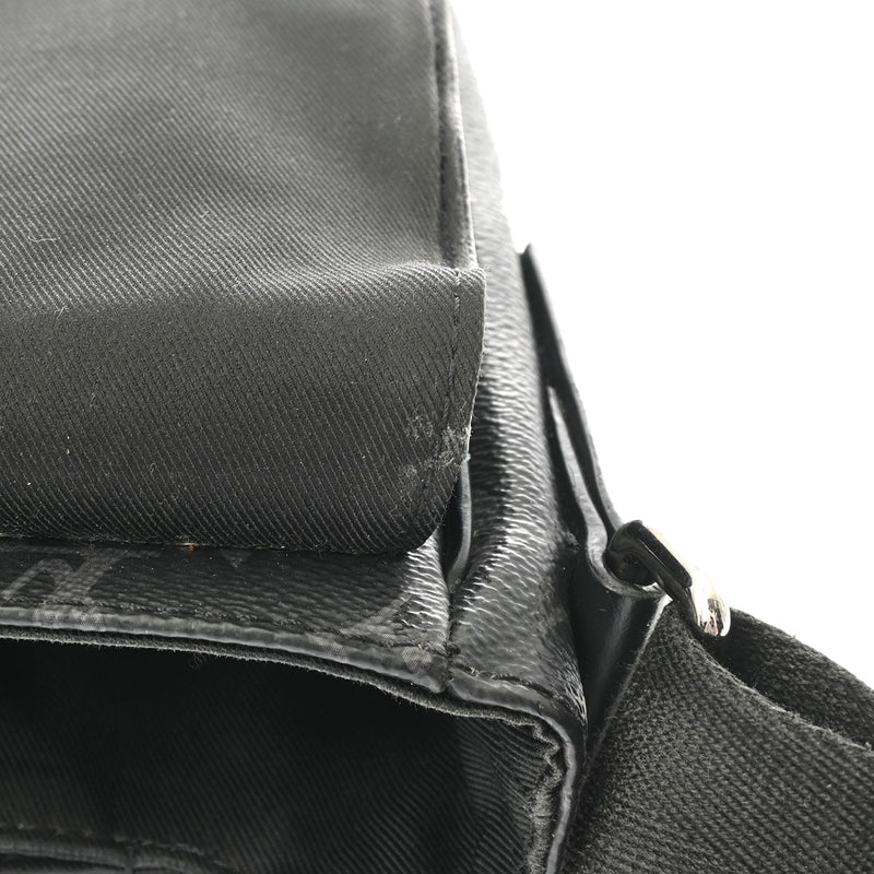 LOUIS VUITTON ルイヴィトン モノグラムエクリプス ディストリクト PM NM 黒 M44000 メンズ モノグラムキャンバス ショルダーバッグ Bランク 中古 銀蔵