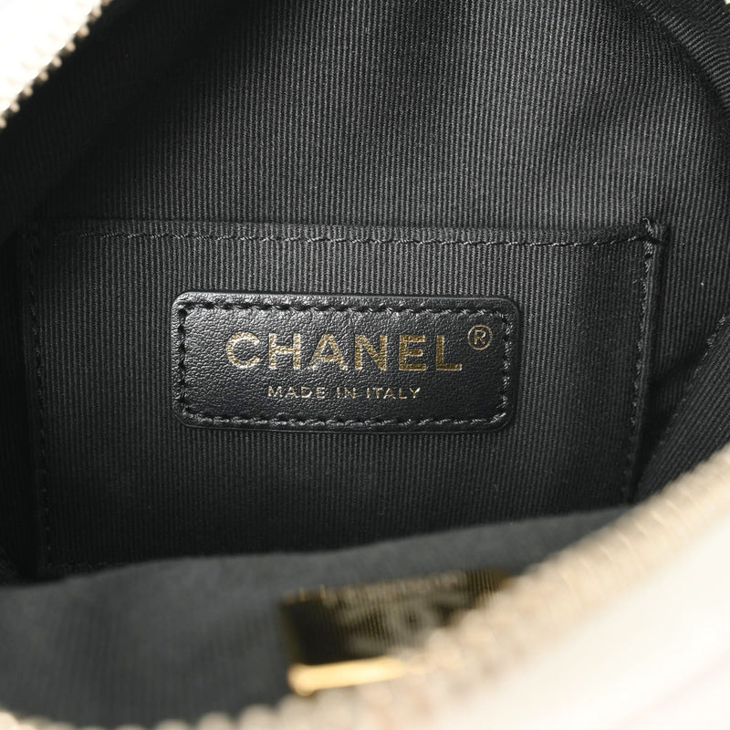 CHANEL シャネル マトラッセ ラウンド チェーンショルダー 白 レディース ラムスキン ショルダーバッグ ABランク 中古 銀蔵