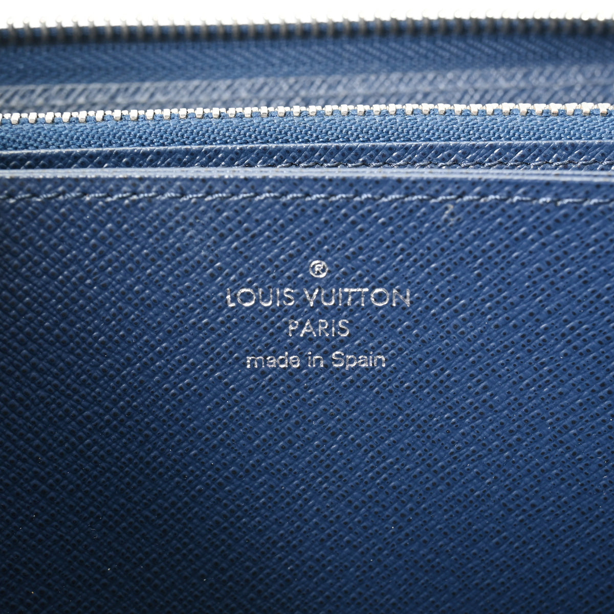 ルイヴィトンジッピーウォレット 14127 インディゴブルー ユニセックス エピレザー 長財布 M61873 LOUIS VUITTON 中古 –  銀蔵オンライン