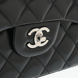 CHANEL シャネル マトラッセ チェーンショルダー Wフラップ 30cm 黒 シルバー金具 A58600 レディース ラムスキン ショルダーバッグ Aランク 中古 銀蔵