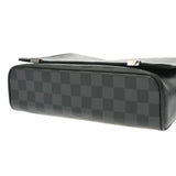 LOUIS VUITTON ルイヴィトン ダミエグラフィット ディストリクトPM NM 黒/グレー N41028 メンズ ダミエグラフィットキャンバス ショルダーバッグ Aランク 中古 銀蔵