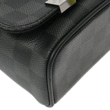 LOUIS VUITTON ルイヴィトン ダミエグラフィット ディストリクトPM NM 黒/グレー N41028 メンズ ダミエグラフィットキャンバス ショルダーバッグ Aランク 中古 銀蔵