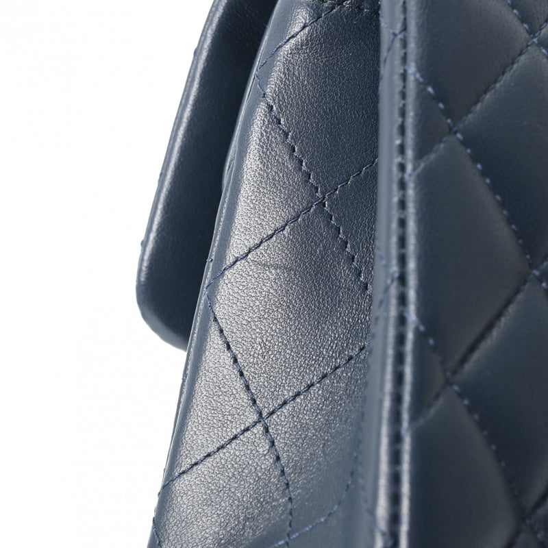 CHANEL シャネル マトラッセ チェーンショルダー 23cm Wフラップ ネイビー A01113 レディース ラムスキン ショルダーバッグ Aランク 中古 銀蔵