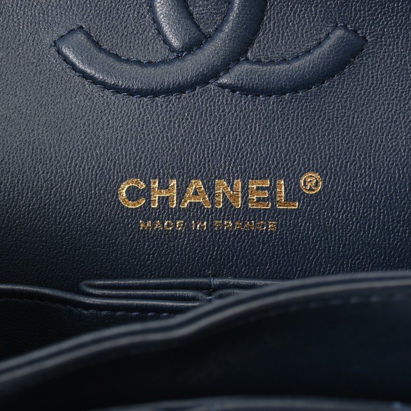 CHANEL シャネル マトラッセ チェーンショルダー 23cm Wフラップ ネイビー シャンパンゴールド金具 A01113 レディース ラムスキン ショルダーバッグ Aランク 中古 銀蔵