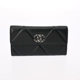 CHANEL シャネル シャネル19 フラップウォレット 黒 シルバー金具 AP0955 レディース ラムスキン 長財布 Aランク 中古 銀蔵