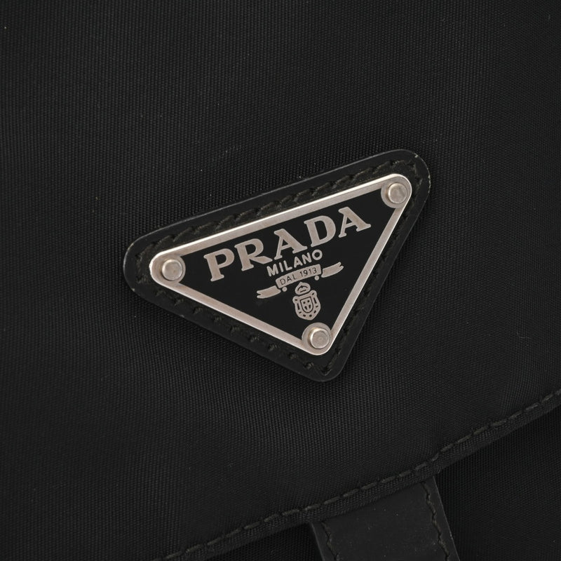 PRADA プラダ 黒 ユニセックス ナイロン ショルダーバッグ Bランク 中古 銀蔵