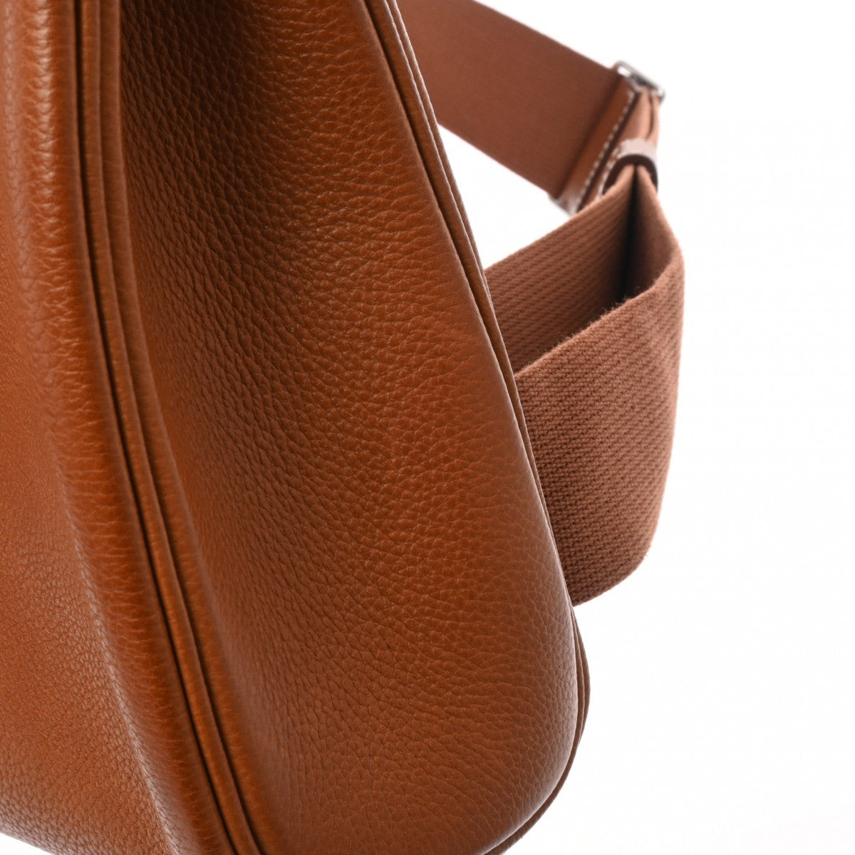 エルメスアッカド PM ゴールド ユニセックス ボディバッグ HERMES 中古 
