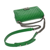 CHANEL シャネル ボーイシャネル チェーンショルダー 25cm グリーン A67086 レディース ラムスキン ショルダーバッグ Aランク 中古 銀蔵