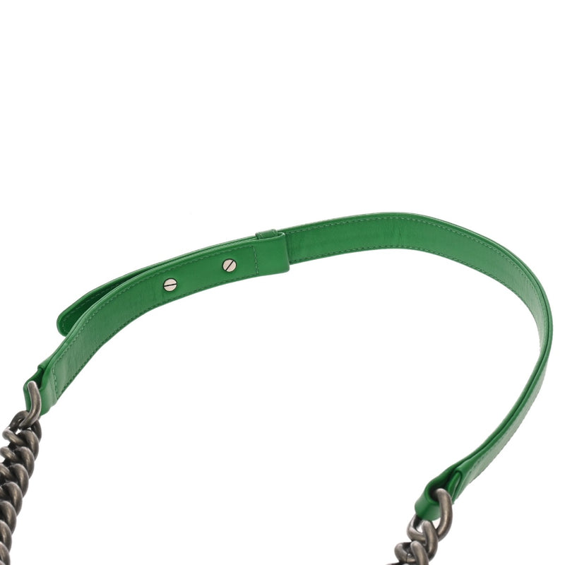 CHANEL シャネル ボーイシャネル チェーンショルダー 25cm グリーン A67086 レディース ラムスキン ショルダーバッグ Aランク 中古 銀蔵