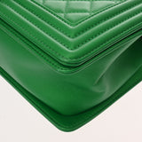 CHANEL シャネル ボーイシャネル チェーンショルダー 25cm グリーン A67086 レディース ラムスキン ショルダーバッグ Aランク 中古 銀蔵