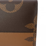 LOUIS VUITTON ルイヴィトン モノグラムジャイアント オンザゴー GM 2WAYトート ブラウン M45320 ユニセックス モノグラムキャンバス ハンドバッグ Aランク 中古 銀蔵