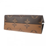 LOUIS VUITTON ルイヴィトン モノグラムジャイアント オンザゴー GM 2WAYトート ブラウン M45320 ユニセックス モノグラムキャンバス ハンドバッグ Aランク 中古 銀蔵