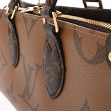 LOUIS VUITTON ルイヴィトン モノグラムリバース オンザゴー EW 2WAYショルダー ブラウン M46653 レディース モノグラムキャンバス ハンドバッグ Aランク 中古 銀蔵