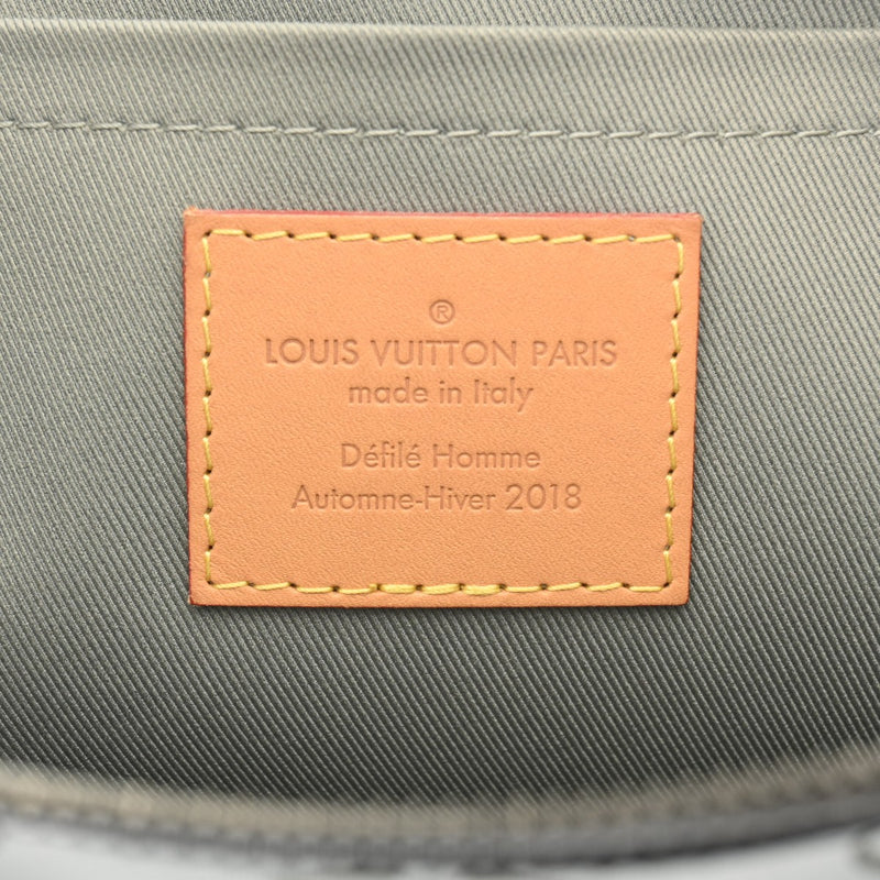 LOUIS VUITTON ルイヴィトン モノグラム チタニウム ポシェットコスモス グレー M63240 メンズ モノグラムチタニウムキャンバス クラッチバッグ ABランク 中古 銀蔵