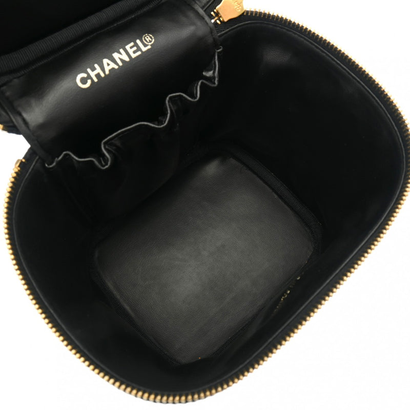 CHANEL シャネル 縦型バニティ ブラック A01998 レディース キャビアスキン ハンドバッグ Aランク 中古 銀蔵