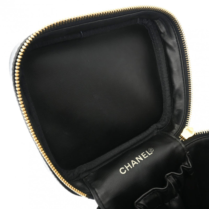 CHANEL シャネル 縦型バニティ ブラック A01998 レディース キャビアスキン ハンドバッグ Aランク 中古 銀蔵