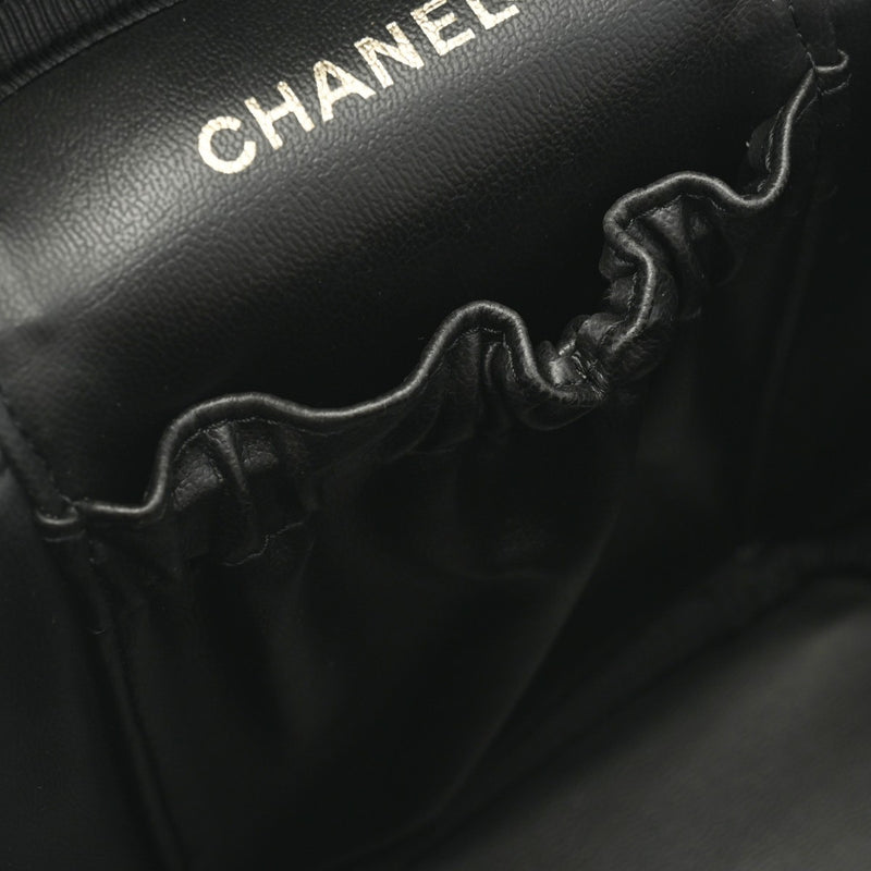 CHANEL シャネル 縦型バニティ ブラック A01998 レディース キャビアスキン ハンドバッグ Aランク 中古 銀蔵