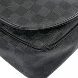 LOUIS VUITTON ルイヴィトン ダミエグラフィット ダニエル MM 黒 N58029 メンズ ダミエグラフィットキャンバス ショルダーバッグ ABランク 中古 銀蔵