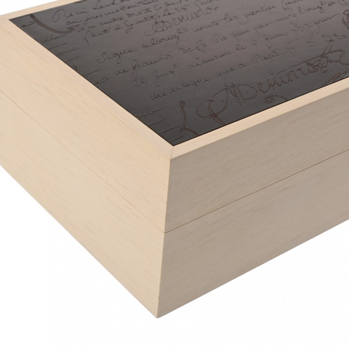 ちょうどいいサイズ感☆ベルルッティ Berluti ケース カリグラフィ