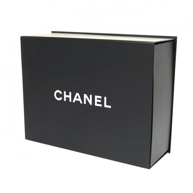 CHANEL シャネル マトラッセ Wフラップ チェーンショルダー 30cm ブラック A58600 レディース キャビアスキン ショルダーバッグ Aランク 中古 銀蔵