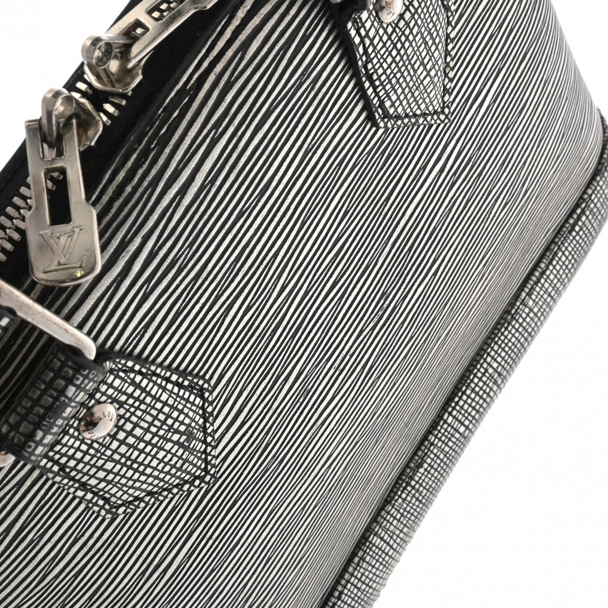 ルイヴィトンエピプラティーヌ アルマ BB 2WAY シルバー レディース