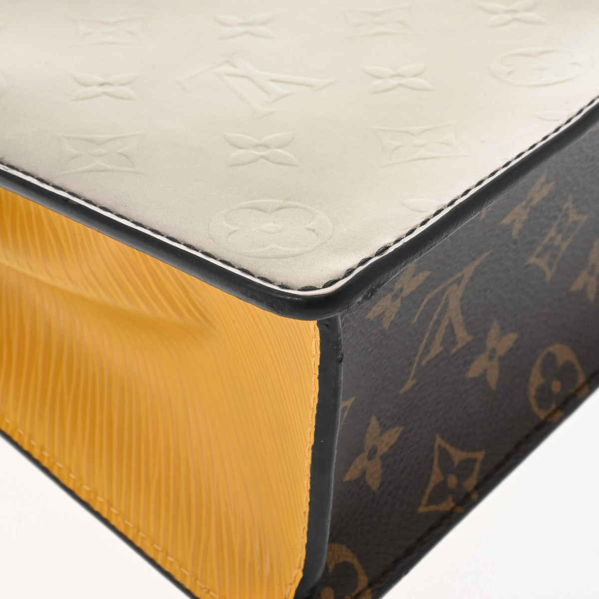 ルイヴィトン ハンドバッグ ヴェルニ スプリングストリートブラックM2509-2 ルイヴィトン ハンドバッグ ヴェルニ スプリングストリートブラックM2509-2