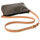 LOUIS VUITTON ルイヴィトン モノグラム トロター  ブラウン M51240 レディース モノグラムキャンバス ショルダーバッグ Bランク 中古 銀蔵