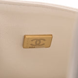 CHANEL シャネル マトラッセ チェーンショルダー 23cm Wフラップ ホワイト A01113 レディース キャビアスキン ショルダーバッグ Aランク 中古 銀蔵