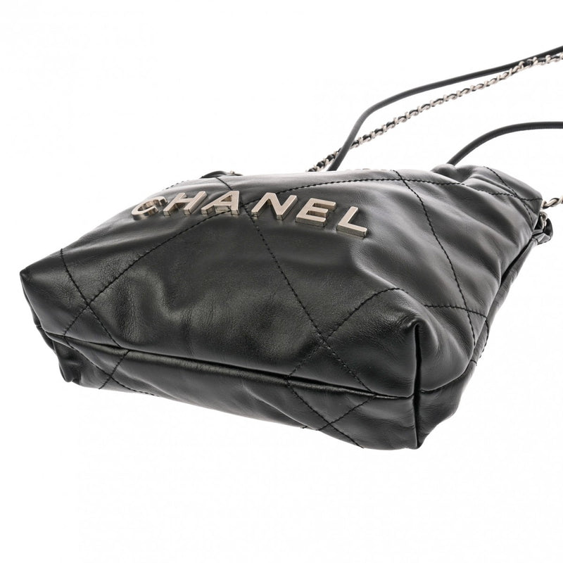 CHANEL シャネル シャネル22 ミニハンドバッグ ブラック AS3980 レディース シャイニーカーフ ハンドバッグ Aランク 中古 銀蔵