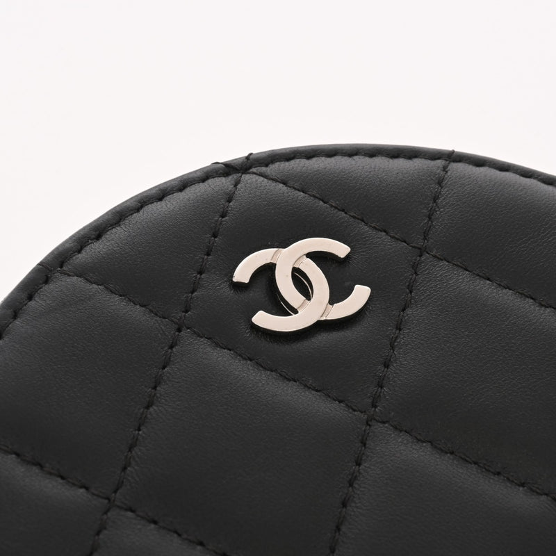 CHANEL シャネル マトラッセ ラウンドチェーンショルダー ブラック A70657 レディース ラムスキン ショルダーバッグ ABランク 中古 銀蔵