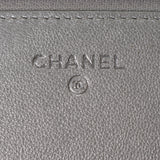 CHANEL シャネル マトラッセ チェーンウォレット 19cm シルバー レディース レザー ショルダーバッグ Bランク 中古 銀蔵