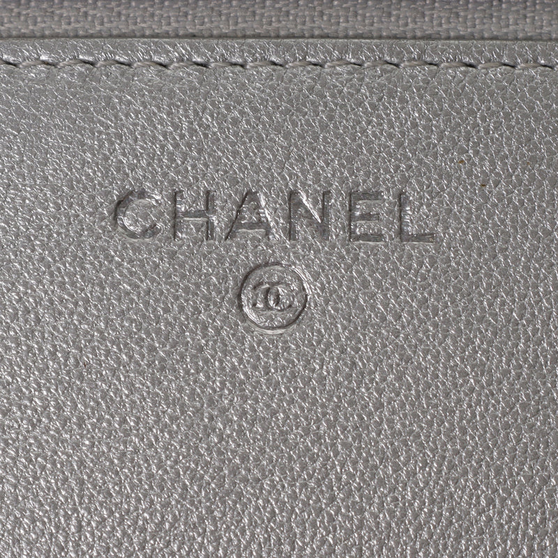 CHANEL シャネル マトラッセ チェーンウォレット 19cm シルバー レディース レザー ショルダーバッグ Bランク 中古 銀蔵